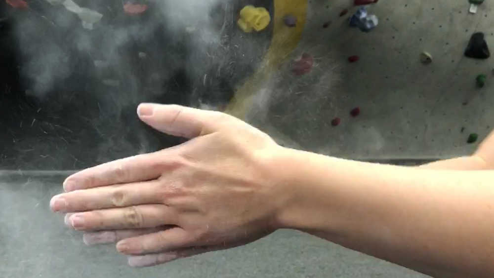 Can You Climb Without Chalk? Send Edition