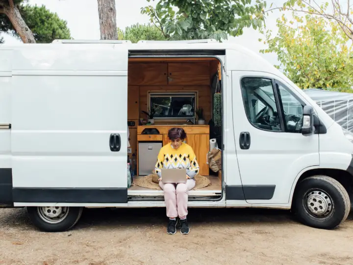 Working on the road: How to make money remotely and live in a van